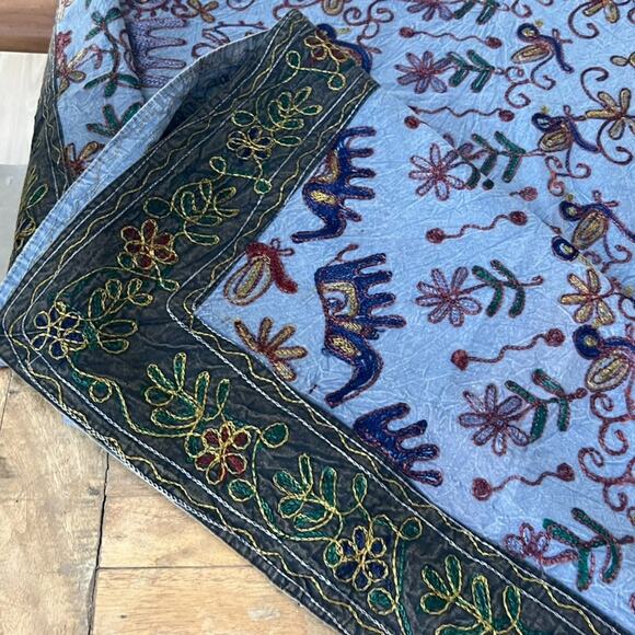 Vintage Uzbek Embroidery Suzani Bed Cover Table Cloth Throw 86"x104" Floral - Picture 5 of 11